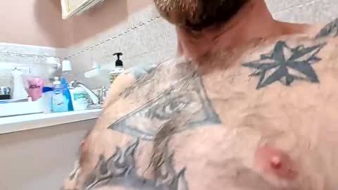 raziebaby online show from October 12, 2025, 10:36 am