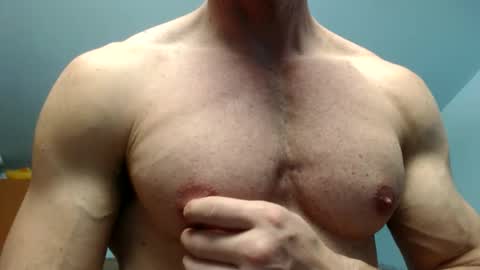 Snapshot of razorramon13 chatting on April 24, 2026, 7:16 pm razorramon13 online show from April 24, 2026, 7:16 pm