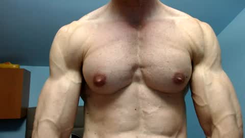 Snapshot of razorramon13 chatting on July 12, 2026, 7:38 pm razorramon13 online show from July 12, 2026, 7:38 pm
