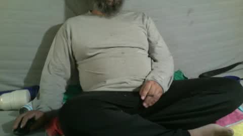 Snapshot of razumuhin chatting on December 29, 2024, 5:01 pm PLAYING COCK HERO online show from December 29, 2024, 5:01 pm