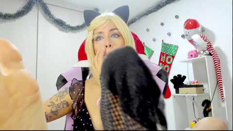 Snapshot of rea_winry chatting on December 21, 2024, 4:09 am Rea online show from December 21, 2024, 4:09 am