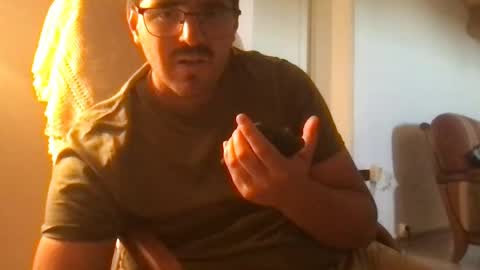 Snapshot of reachorgasmwithoutsex chatting on June 15, 2026, 9:11 am reachorgasmwithoutsex online show from June 15, 2026, 9:11 am