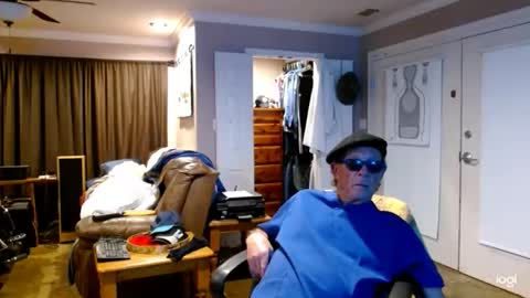 Snapshot of ready4aride2day chatting on November 9, 2025, 5:39 am ready4aride2day online show from November 9, 2025, 5:39 am