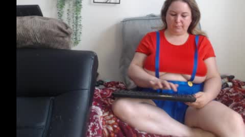 Snapshot of real_36_dd chatting on April 1, 2026, 6:05 pm Fannie online show from April 1, 2026, 6:05 pm