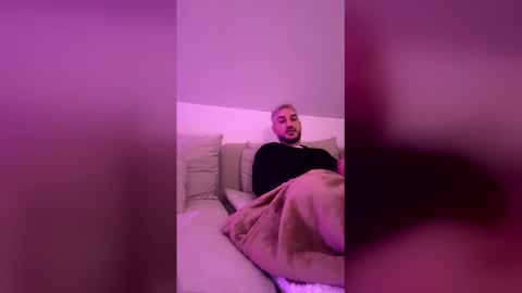 realdeal2000 online show from March 29, 2026, 12:54 am