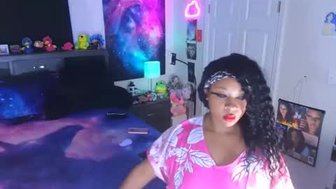 realgoddessdream online show from May 13, 2026, 2:53 am