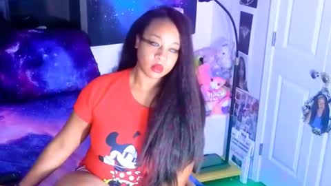 realgoddessdream online show from June 3, 2026, 2:25 am