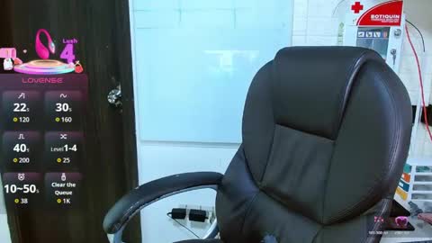 Snapshot of realjoel chatting on May 16, 2026, 12:59 pm Joel online show from May 16, 2026, 12:59 pm