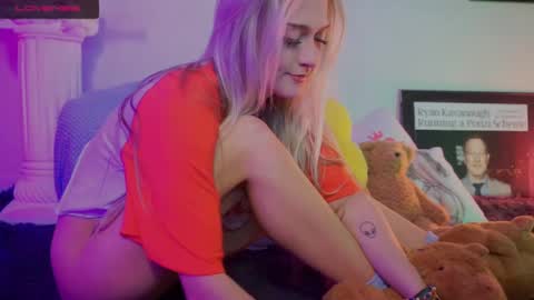 Lily Grace online show from March 8, 2025, 2:12 am