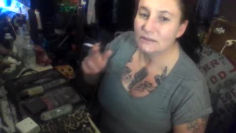 Snapshot of reallyredrum69th chatting on January 7, 2026, 5:15 pm reallyredrum69th online show from January 7, 2026, 5:15 pm