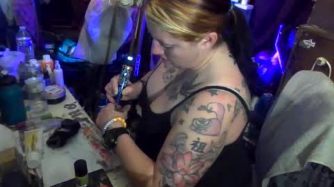 Snapshot of reallyredrum69th chatting on February 7, 2026, 8:07 am reallyredrum69th online show from February 7, 2026, 8:07 am