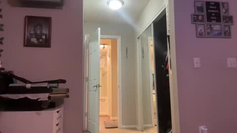 Snapshot of realpurp_ chatting on February 5, 2025, 8:21 am Preston Stella online show from February 5, 2025, 8:21 am