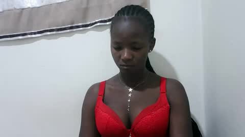 queen online show from October 19, 2025, 7:42 am