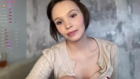 Snapshot of realsupermichael chatting on February 24, 2025, 2:40 am AliceEve online show from February 24, 2025, 2:40 am