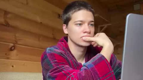 Snapshot of realsupermichael chatting on September 13, 2025, 9:09 am AliceEve online show from September 13, 2025, 9:09 am