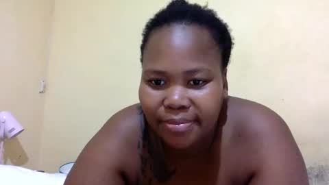 Snapshot of realsweetheart chatting on December 4, 2024, 6:44 am REAL1SWEETHEART online show from December 4, 2024, 6:44 am