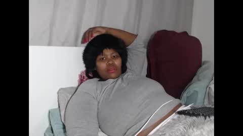 Snapshot of realsweetheart chatting on September 20, 2025, 3:13 pm REAL1SWEETHEART online show from September 20, 2025, 3:13 pm