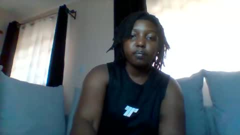 Snapshot of realtalkwithmagda chatting on April 13, 2026, 10:54 am Magda online show from April 13, 2026, 10:54 am