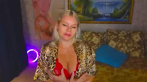 Im a little sick. Ill be back soon. online show from September 13, 2025, 2:50 pm