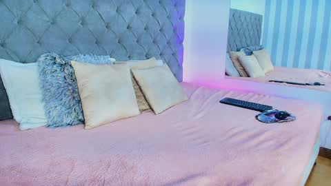 Snapshot of rebeca_cortez1 chatting on January 18, 2025, 6:34 am I invite you to my birthday on November 3th online show from January 18, 2025, 6:34 am