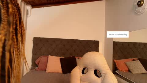 Snapshot of rebeca_cortez1 chatting on March 1, 2025, 3:32 am I invite you to my birthday on November 3th online show from March 1, 2025, 3:32 am