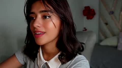 Snapshot of rebeca_cortez55 chatting on February 13, 2025, 7:52 pm Rebecca online show from February 13, 2025, 7:52 pm