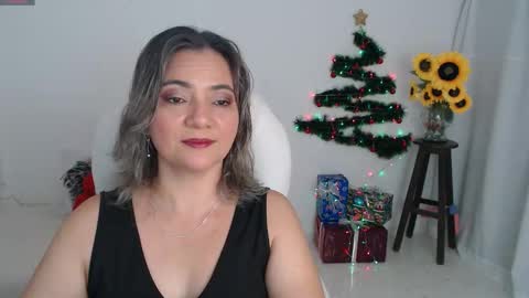 REBECA online show from December 15, 2025, 1:59 pm