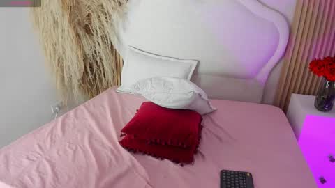 Snapshot of rebeca_taylor_ chatting on March 5, 2026, 4:08 am rebeca_taylor_ online show from March 5, 2026, 4:08 am