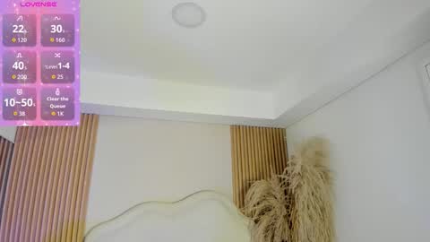 Snapshot of rebeca_taylor_ chatting on March 15, 2026, 12:22 pm rebeca_taylor_ online show from March 15, 2026, 12:22 pm