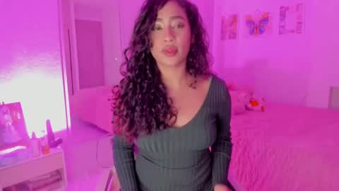 Rebeca online show from October 3, 2025, 12:29 am