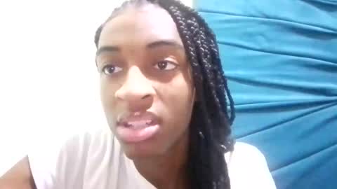 Snapshot of rebecca23278 chatting on May 5, 2026, 4:31 am Tu mami Rebecca online show from May 5, 2026, 4:31 am