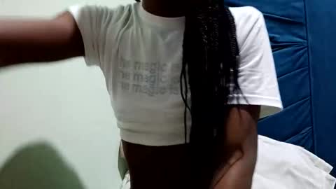 Snapshot of rebecca23278 chatting on May 17, 2026, 2:53 am Tu mami Rebecca online show from May 17, 2026, 2:53 am