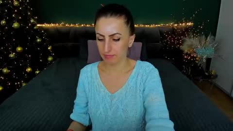 rebecca_diamonds online show from January 19, 2025, 3:53 pm