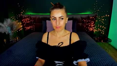 rebecca_diamonds online show from September 23, 2025, 6:16 am