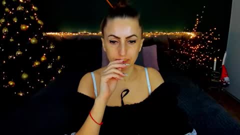 rebecca_diamonds online show from January 11, 2026, 7:02 am