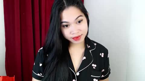 Snapshot of rebecca_slutt chatting on March 12, 2026, 2:34 pm its me asian rebecca online show from March 12, 2026, 2:34 pm