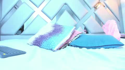 Snapshot of rebeccamitchell_ chatting on February 27, 2026, 2:17 pm rebeccamitchell_ online show from February 27, 2026, 2:17 pm