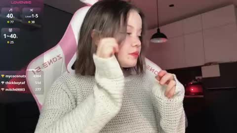 Rebecca Nikson online show from December 14, 2024, 3:07 am