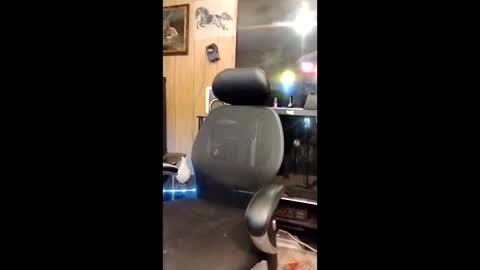 rebeckaloves online show from January 8, 2026, 9:11 am