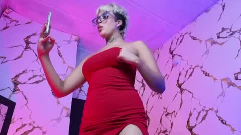 Snapshot of rebeka_baker chatting on April 21, 2026, 2:12 pm REBEKA online show from April 21, 2026, 2:12 pm