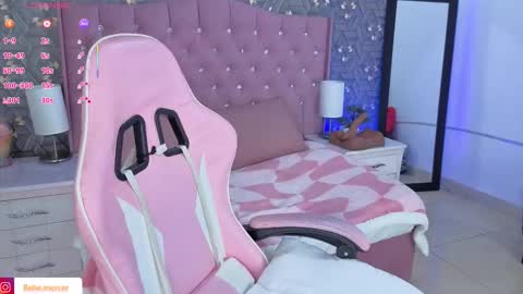 Snapshot of rebekah_mercer chatting on February 16, 2026, 4:41 am Rebekah online show from February 16, 2026, 4:41 am