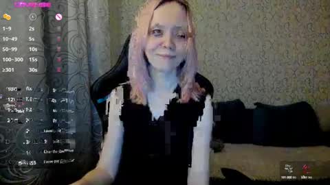 Snapshot of rebesaolset chatting on December 1, 2024, 4:29 pm RebesaOlset online show from December 1, 2024, 4:29 pm