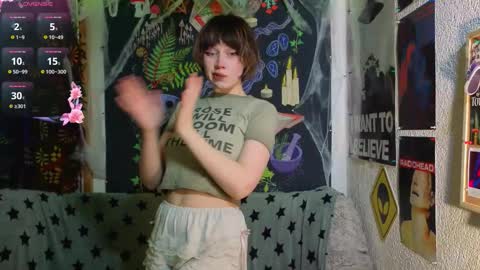 Snapshot of reborn_elf chatting on November 26, 2025, 8:54 pm Lara online show from November 26, 2025, 8:54 pm