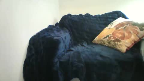 Snapshot of recka810 chatting on October 23, 2025, 5:23 pm recka810 online show from October 23, 2025, 5:23 pm