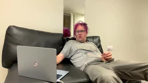 Snapshot of recordplayerer chatting on September 13, 2025, 10:37 am Musical Genius online show from September 13, 2025, 10:37 am