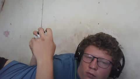 Snapshot of red454games454 chatting on January 18, 2025, 1:41 am zsax horny online show from January 18, 2025, 1:41 am