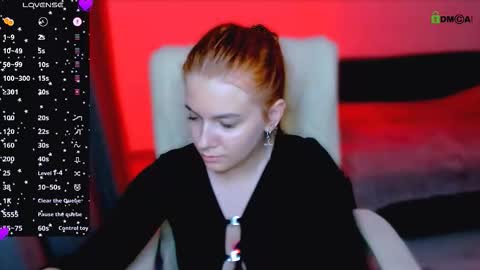 Snapshot of red__dizzy chatting on October 10, 2025, 8:30 pm red__dizzy online show from October 10, 2025, 8:30 pm