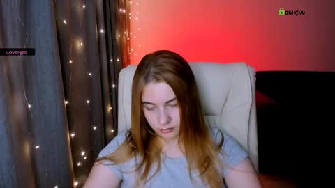 Snapshot of red__dizzy chatting on November 11, 2025, 4:07 pm red__dizzy online show from November 11, 2025, 4:07 pm