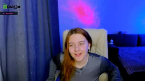 Snapshot of red__dizzy chatting on November 29, 2025, 4:59 am red__dizzy online show from November 29, 2025, 4:59 am