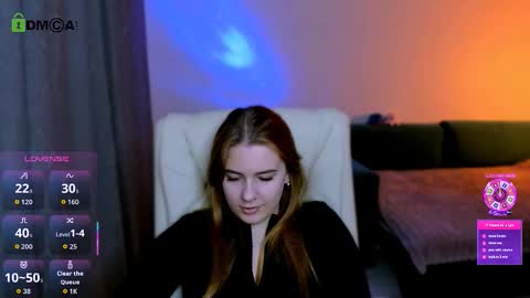 Snapshot of red__dizzy chatting on December 3, 2025, 7:12 pm red__dizzy online show from December 3, 2025, 7:12 pm